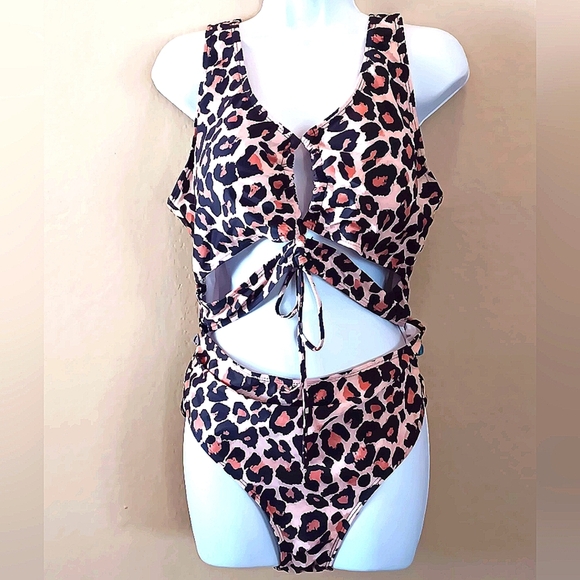 HOT! Cut-out One Piece Swimsuit 2XL Leopard Cheetah Plus Sexy Tropical Jungle - Picture 1 of 9